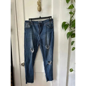Almost Famous Women’s size 13 ripped jeans